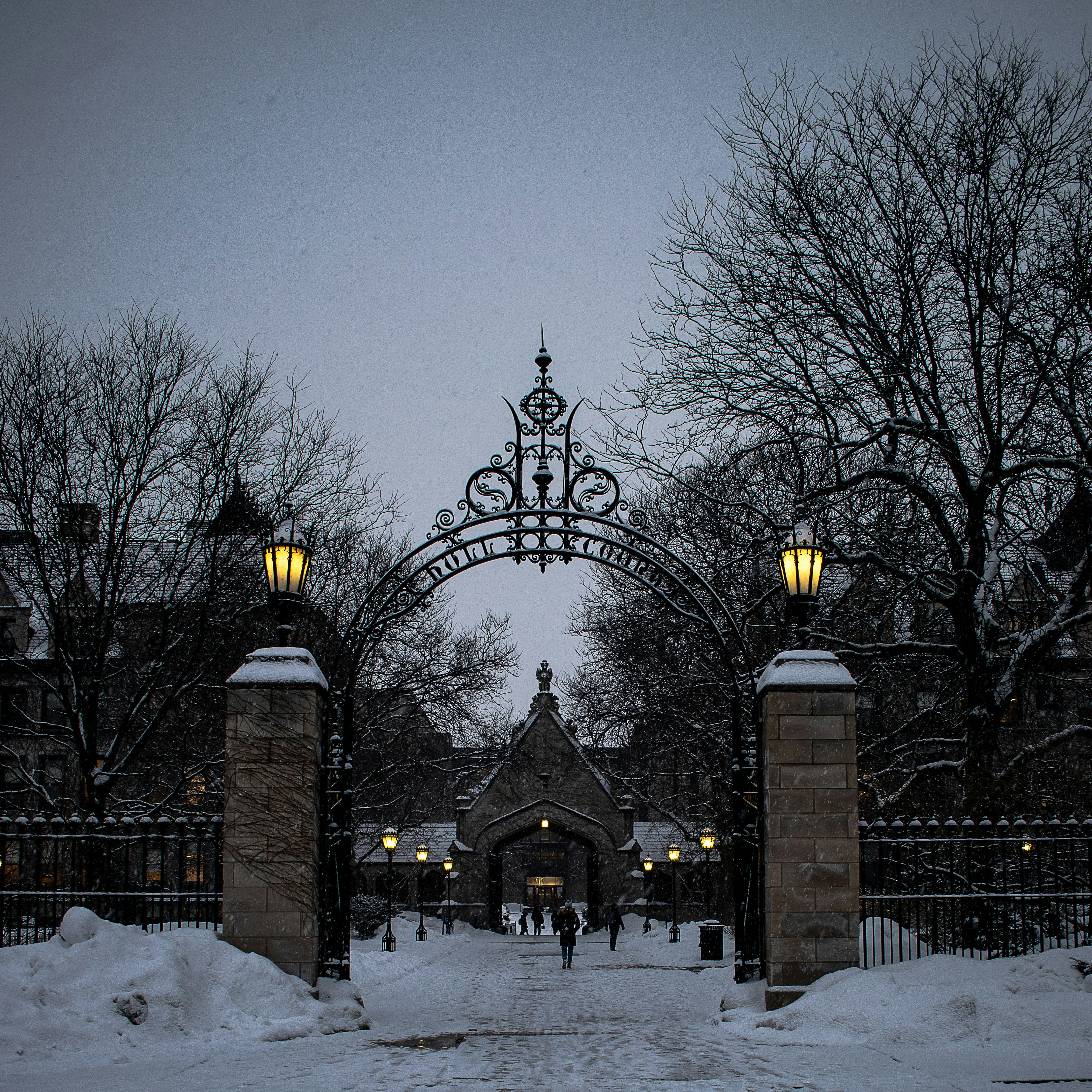 Mastering the Conclusion: A Guide to Ending Your Northwestern University Personal Statement