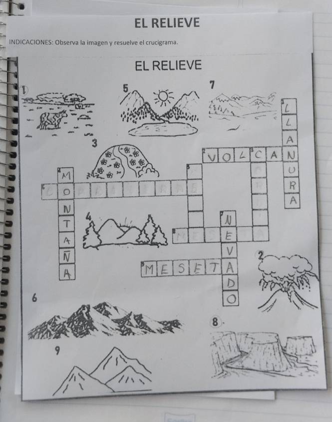 EL RELIEVE 
INDICACIONES: Observa la imagen y resuelve el crucigrama.