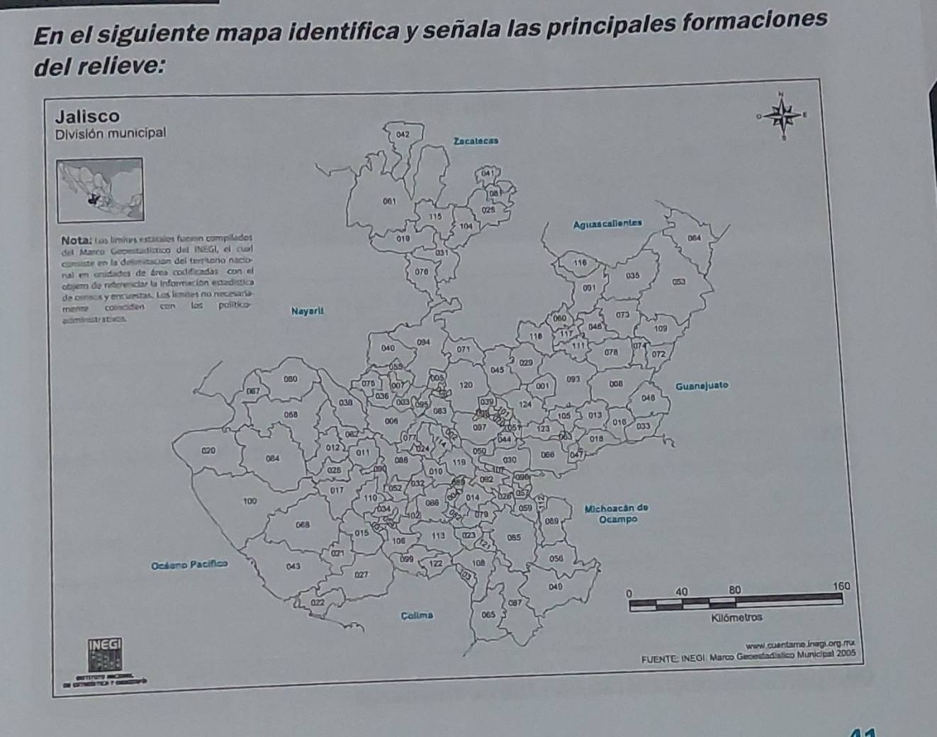 En el siguiente mapa identifica y señala las principales formaciones 
del relieve: