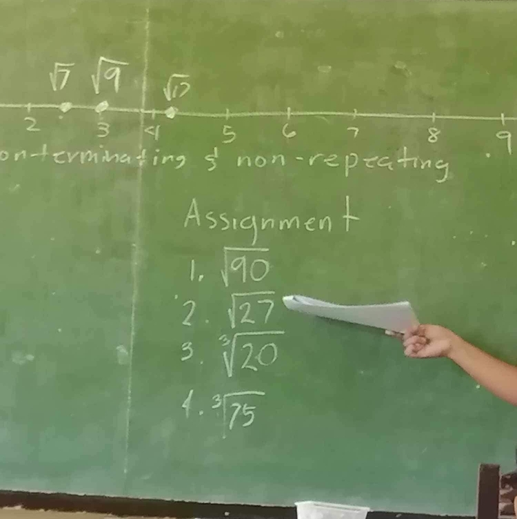 onterminating f non-repeating
Assignment
I. sqrt(90)
2. sqrt(27)
3. sqrt[3](20)
4. sqrt[3](75)