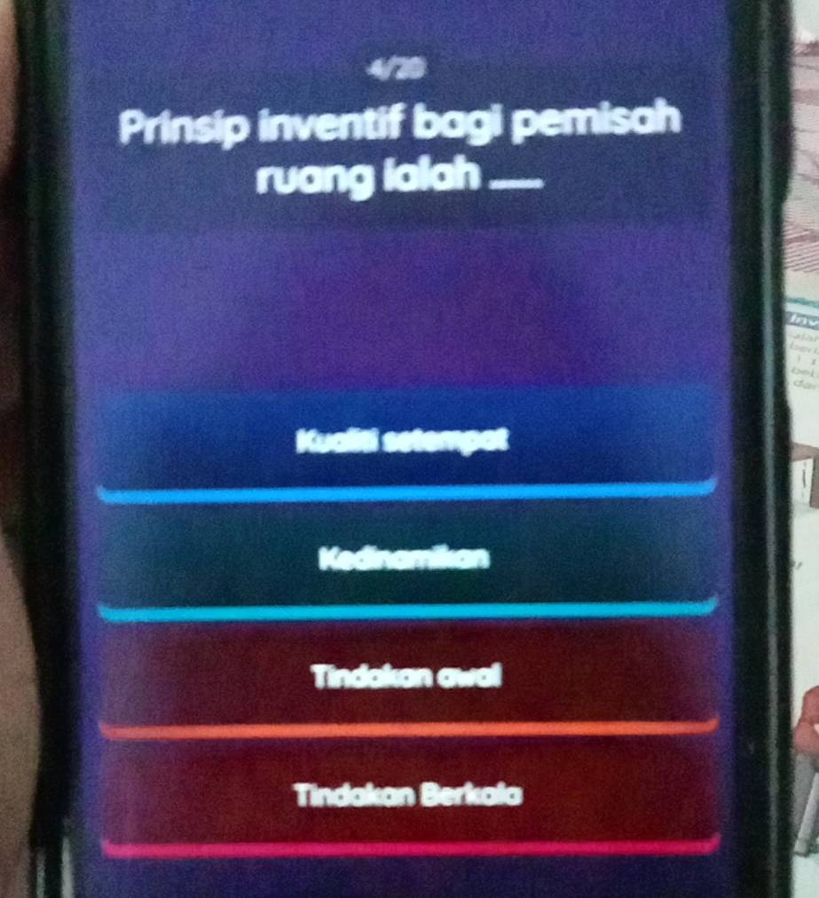 Prinsip inventif bagi pemisah
ruang ialah_
Kedinamikan
Tindakan awal
Tindakan Berkala