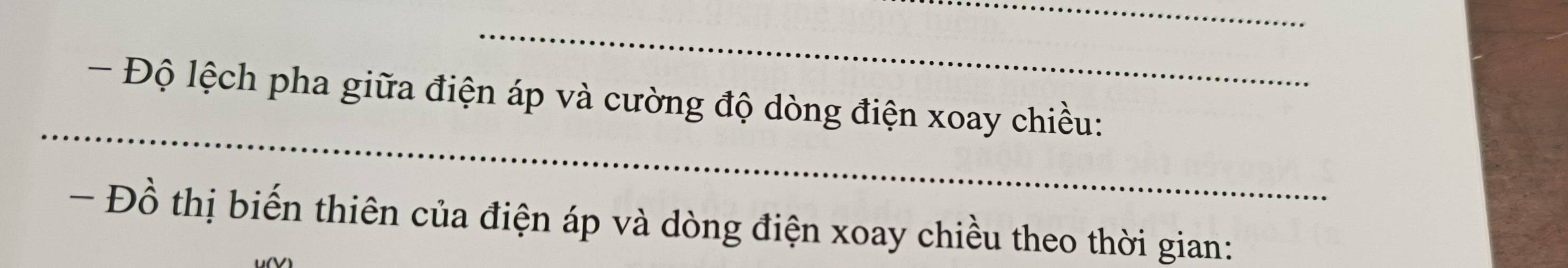 Độ lệch pha giữa điện áp và cường độ dòng điện xoay chiều: 
- Đồ thị biến thiên của điện áp và dòng điện xoay chiều theo thời gian: