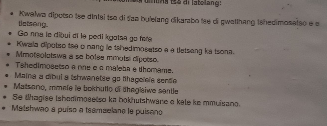 la uintina tse di latelang: 
Kwalwa dipotso tse dintsi tse di tlaa bulelang dikarabo tse di gwetlhang tshedimosetso e e 
tletseng. 
Go nna le dibui di le pedi kgotsa go feta 
Kwala dipotso tse o nang le tshedimosetso e e tletseng ka tsona. 
Mmotsolotswa a se botse mmotsi dipotso. 
Tshedimosetso e nne e e maleba e tlhomame. 
Maina a dibui a tshwanetse go tlhagelela sentle 
Matseno, mmele le bokhutlo di tlhagisiwe sentle 
Se tlhagise tshedimosetso ka bokhutshwane e kete ke mmuisano. 
Matshwao a puiso a tsamaelane le puisano