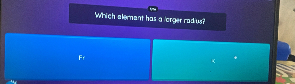 5/16 
Which element has a larger radius?