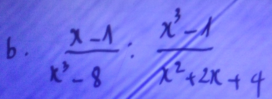  (x-1)/x^2-8 : (x^3-1)/x^2+2x+4 