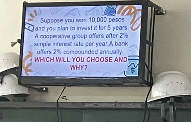 Suppose you won 10,000 pesos 
and you plan to invest it for 5 years. 
A cooperative group offers after 2%
simple interest rate per year.A bank 
offers 2% compounded annually 
WHICH WILL YOU CHOOSE AND 
WHY?