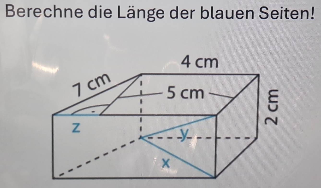 Berechne die Länge der blauen Seiten!