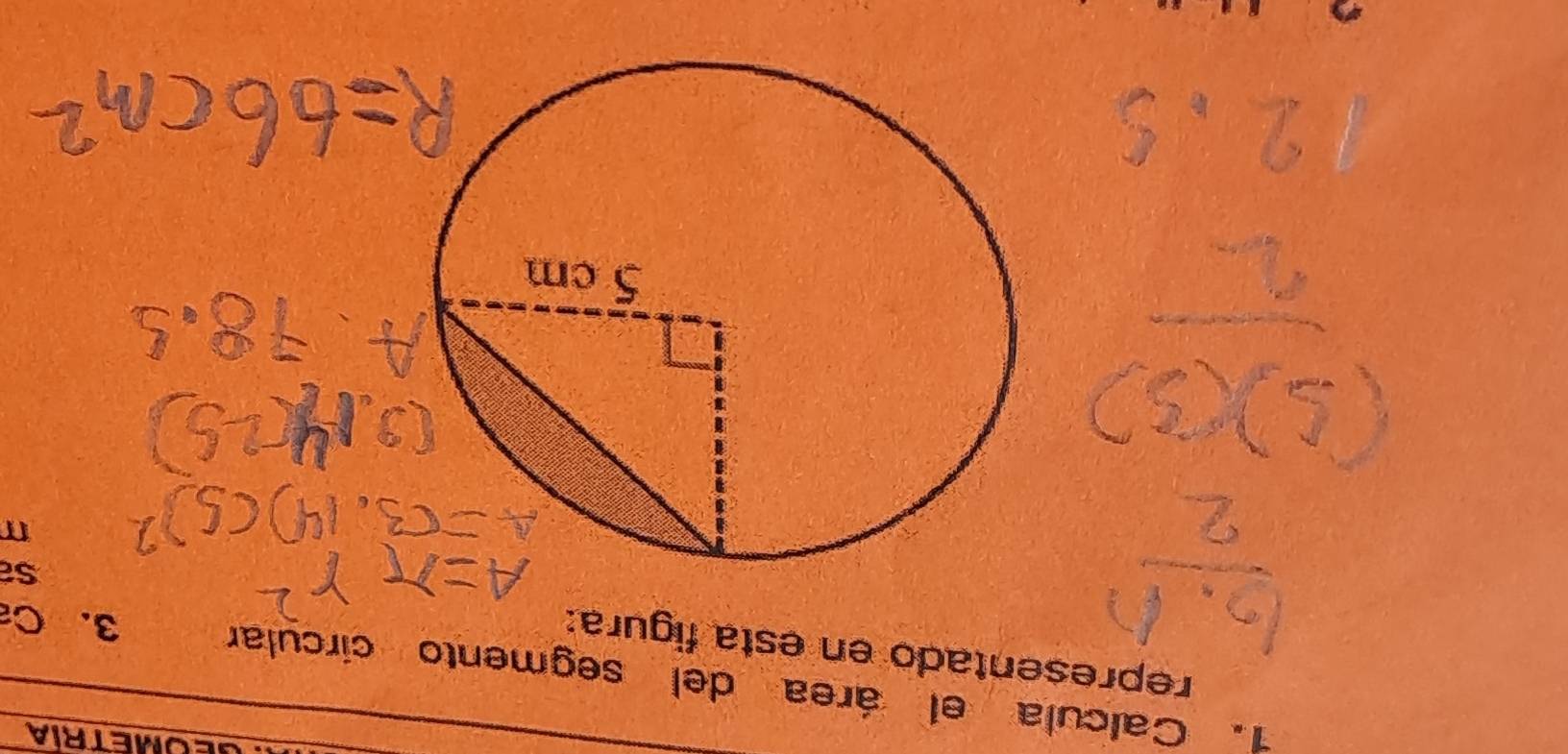 Euetria 
1. Calcula el área del segmento círcular 3. C
representado en esta figura: 
sa
m