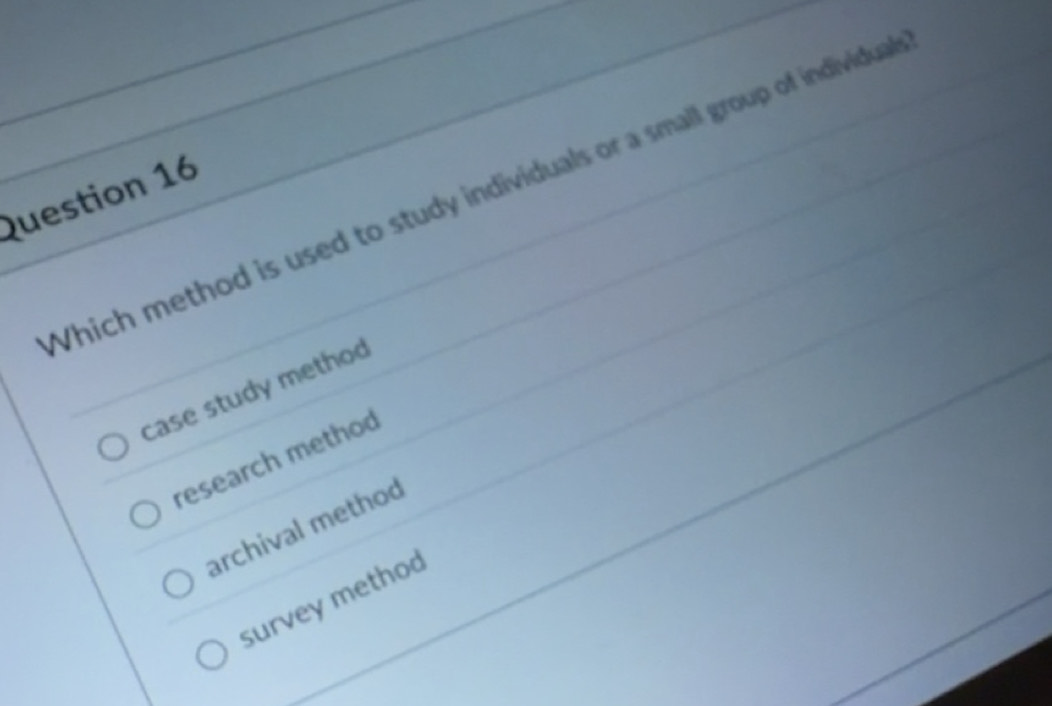 Resuelto:Which method is used to study individuals or a small group of ...