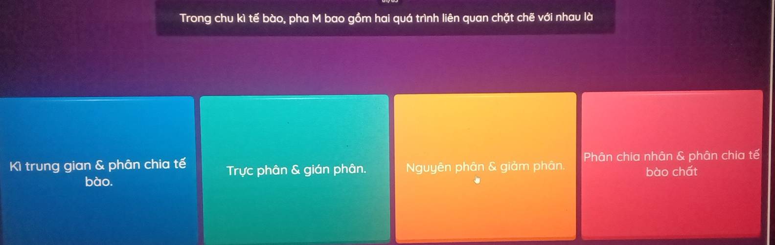 Trong chu kì tế bào, pha M bao gồm hai quá trình liên quan chặt chẽ với nhau là
Phân chia nhân & phân chia tế
Kì trung gian & phân chia tế Trực phân & gián phân. Nguyên phân & giảm phân.
bào chất
bào.