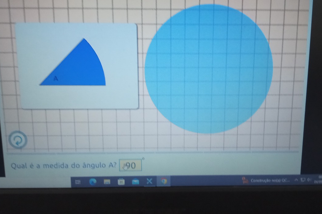 A 
Qual é a medida do ângulo A? 190
Construção no(a) C