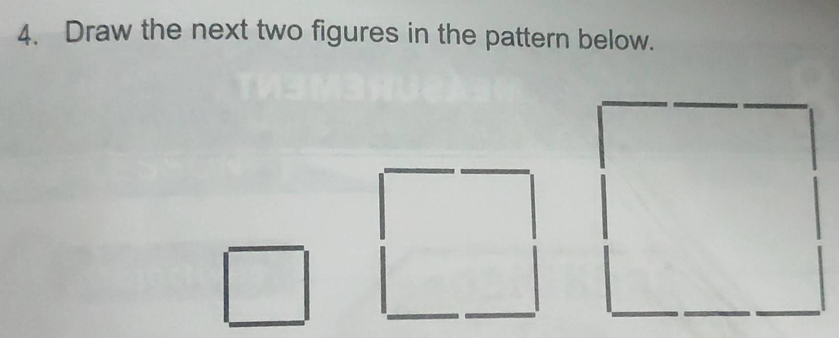 Draw the next two figures in the pattern below.