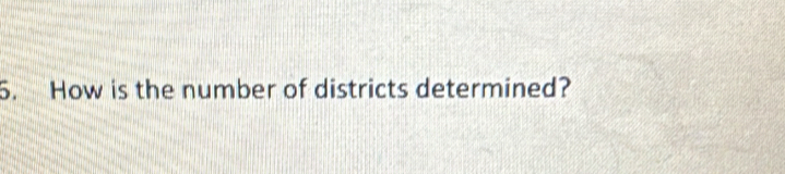 How is the number of districts determined?