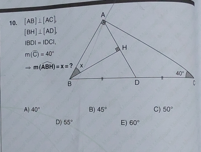 A) 40° B) 45° C) 50°
D) 55° E) 60°