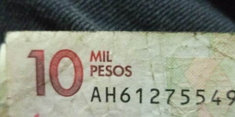 MIL
10 PESOS
AH61275549