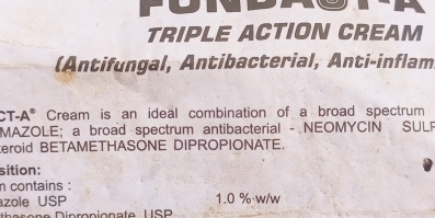 TRIPLE ACTION CREAM 
(Antifungal, Antibacterial, Anti-inflam 
CT- A° Cream is an ideal combination of a broad spectrum 
MAZOLE; a broad spectrum antibacterial - NEOMYCIN SULF 
eroid BETAMETHASONE DIPROPIONATE. 
sition: 
n contains : 
zole USP 1.0 % ·w/w 
asone Dipropionate U SP