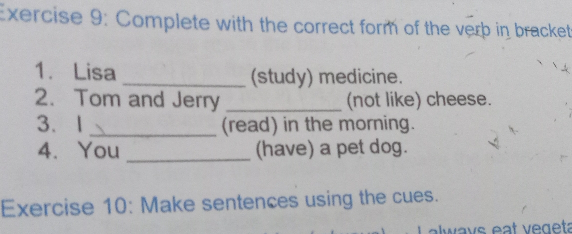 Resuelto:Complete with the correct form of the verb in bracket 1. Lisa ...