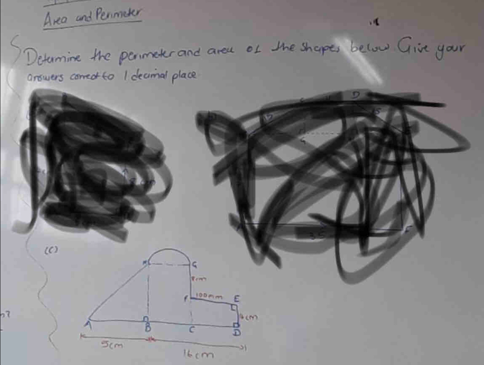 Detumine the permeter and 
I decme