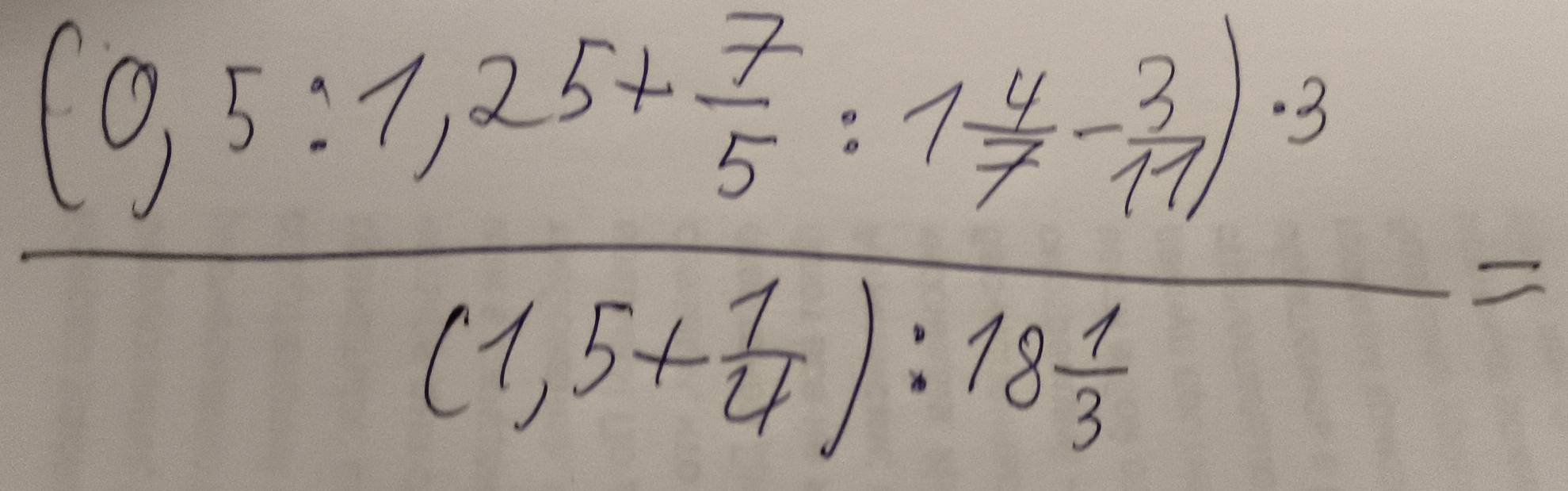 frac (0,5:1,25+ 7/5 :1 4/7 - 3/7 )· 3(1,5+ 7/4 ):18 1/3 =