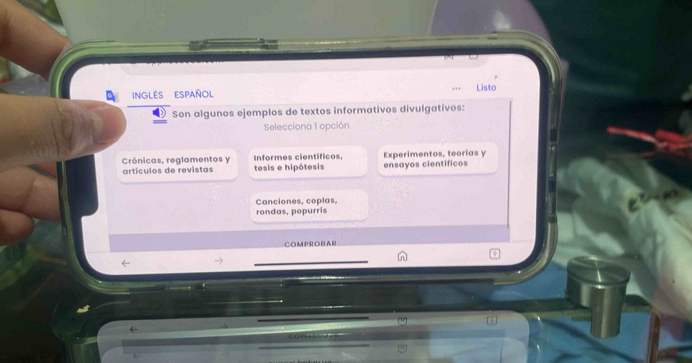 INGLES ESPAÑOL Listo
Son algunos ejemplos de textos informativos divulgativos:
Selecciona 1 opción
Crónicas, reglamentos y Informes científicos, Experimentos, teorías y
artículos de revistas tesis e hipótesis ensayos científicos
Canciones, coplas,
rondas, popurrís
COMPROBAR