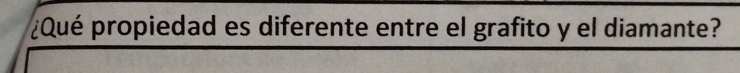 ¿Qué propiedad es diferente entre el grafito y el diamante?