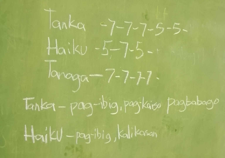 Tanka -7 -7 -7 -5 5-5-
Haik0 -5 -7 -5 - 
Traga -7 -777
Tankq- pag-big, pag kaso pogbabago 
Haiky-pogibig, kalikason