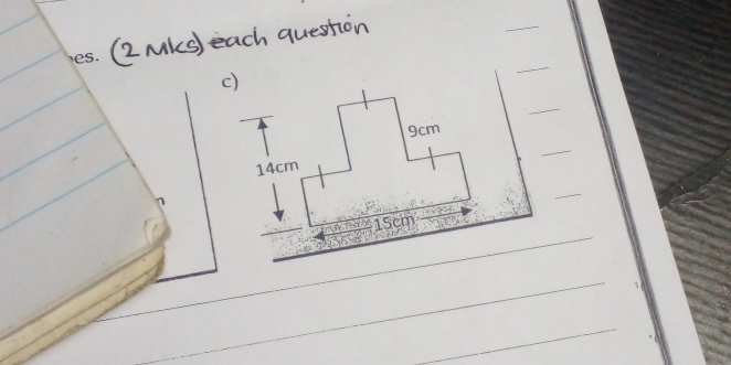 es. 
c)
9cm
14cm
_
15cm