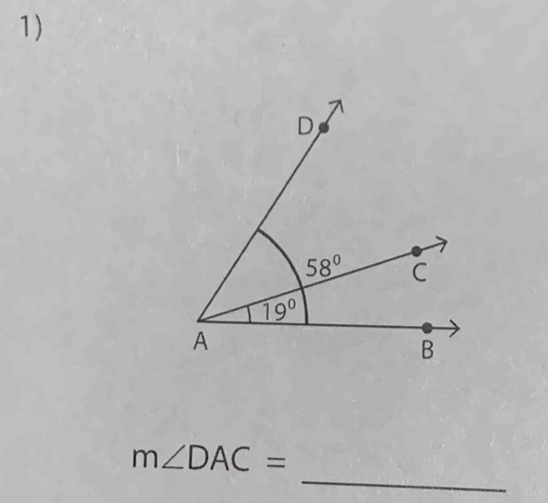 m∠ DAC=