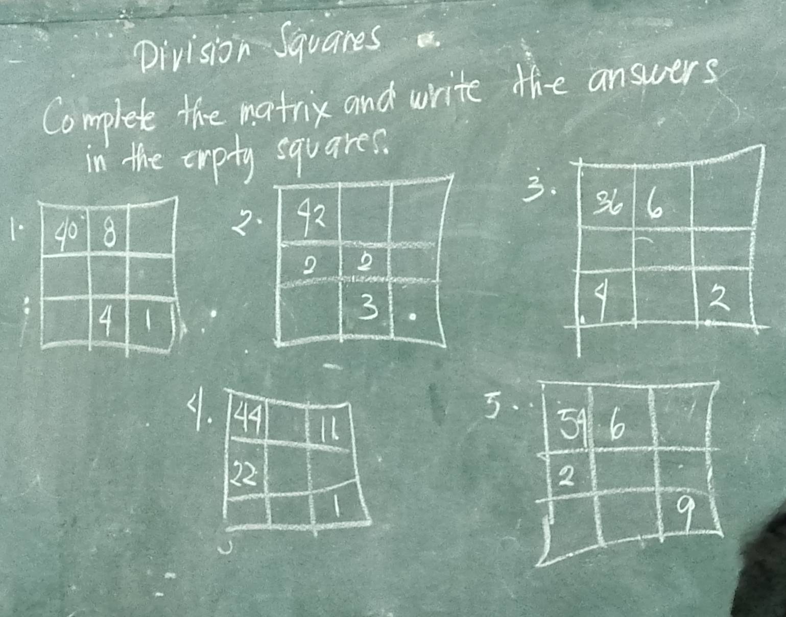 Division Squares a 
Complete the matrix and write the answers 
in the erpty squares. 
3. 
1. 
2. 
5. 
9.