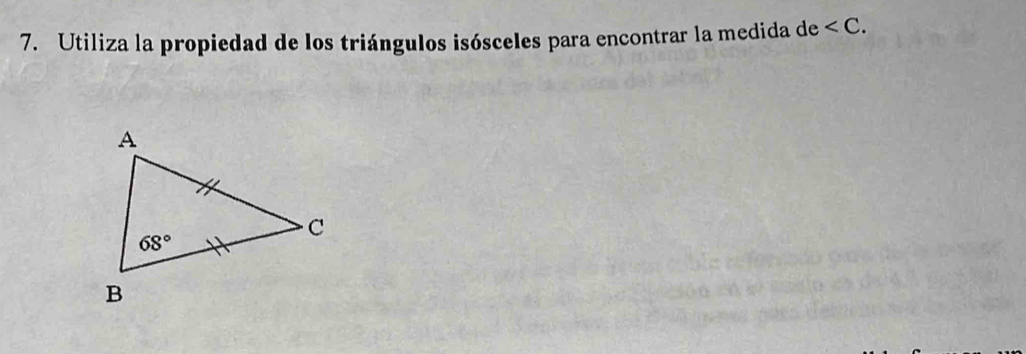 Utiliza la propiedad de los triángulos isósceles para encontrar la medida de