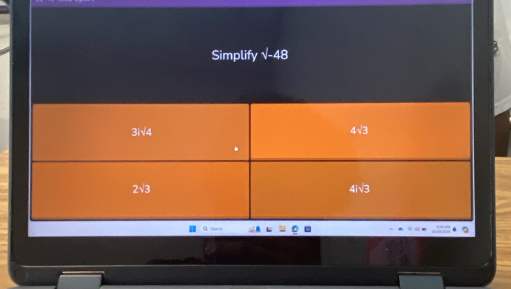 Simplify sqrt(-48)