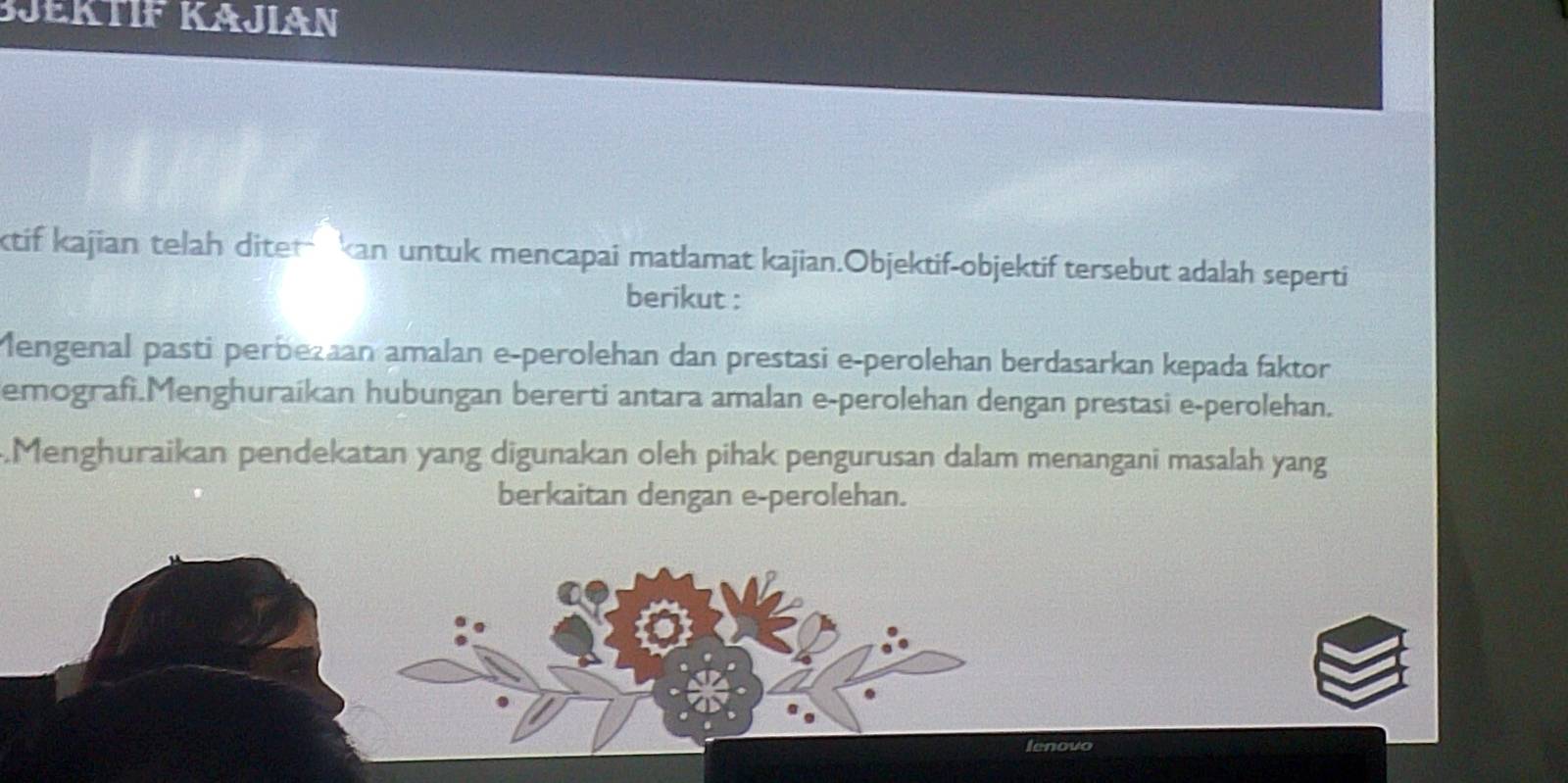 BJekTIF KAJiAn 
tif kajian telah ditet kan untuk mencapai matlamat kajian.Objektif-objektif tersebut adalah seperti 
berikut : 
Mengenal pasti perbezaan amalan e-perolehan dan prestasi e-perolehan berdasarkan kepada faktor 
emografi.Menghuraikan hubungan bererti antara amalan e-perolehan dengan prestasi e-perolehan. 
.Menghuraikan pendekatan yang digunakan oleh pihak pengurusan dalam menangani masalah yang 
berkaitan dengan e-perolehan.