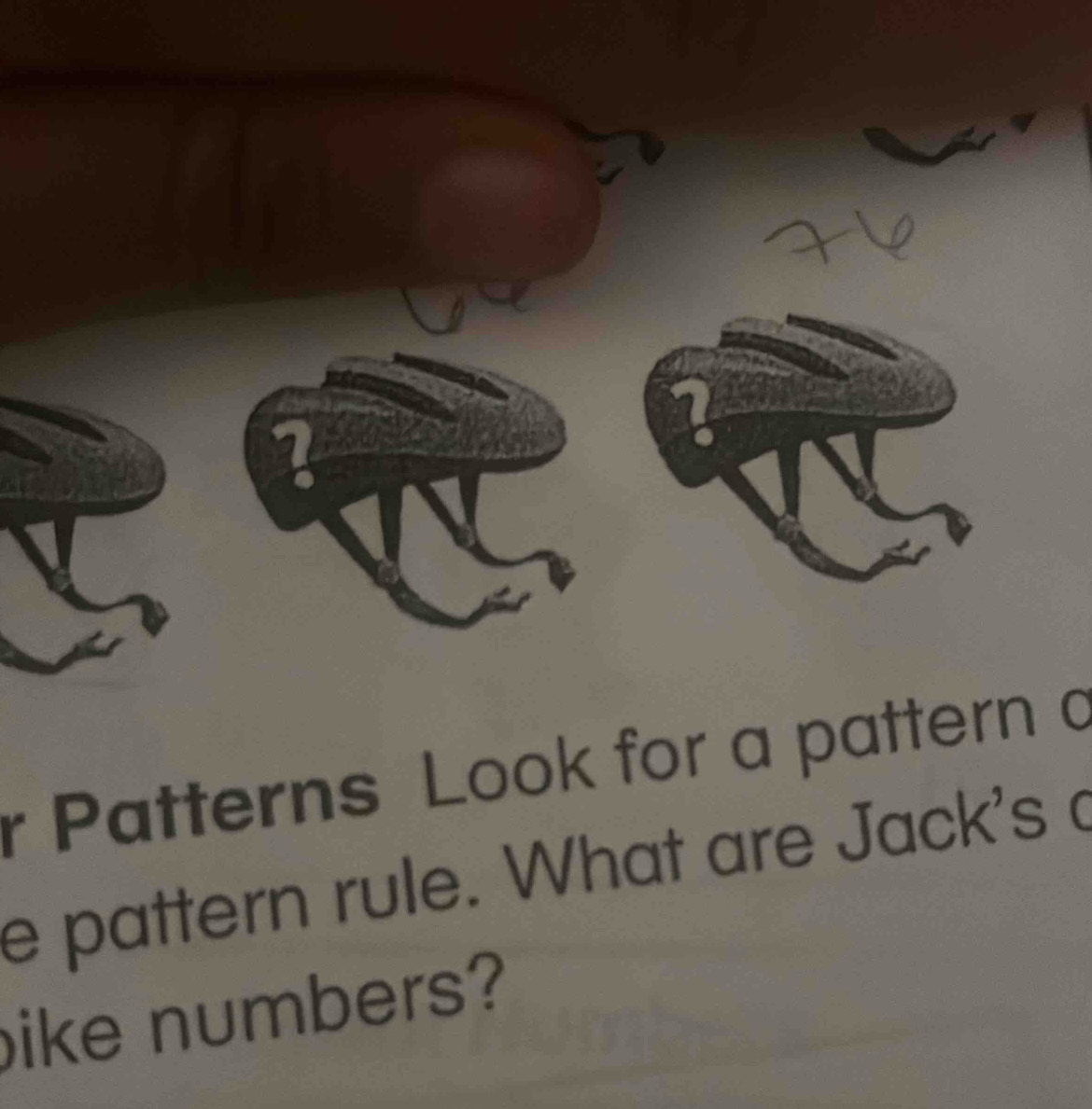 Patterns Look for a pattern a 
e pattern rule. What are Jack's a 
ike numbers?