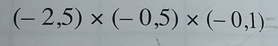 (-2,5)* (-0,5)* (-0,1)