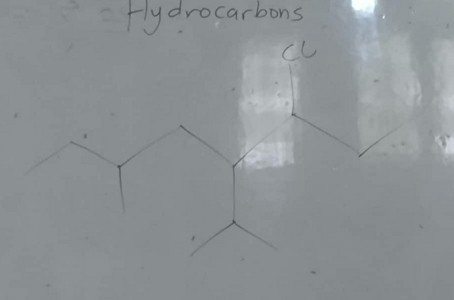 Flydrocarbons 
CL