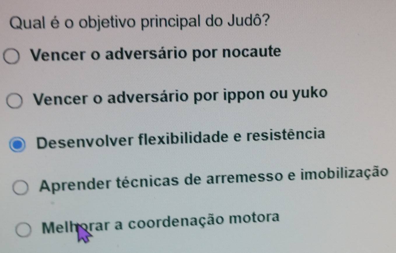 Qual é o objetivo principal do Judô?
Vencer o adversário por nocaute
Vencer o adversário por ippon ou yuko
Desenvolver flexibilidade e resistência
Aprender técnicas de arremesso e imobilização
Melhorar a coordenação motora