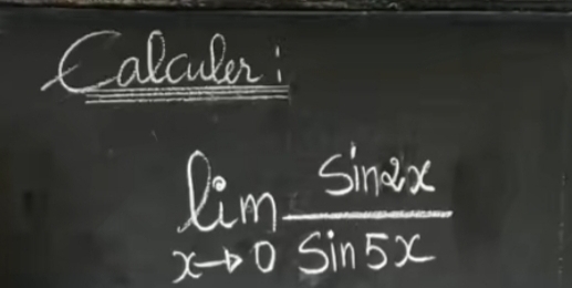 Calculer:
limlimits _xto 0 sin 3x/sin 5x 