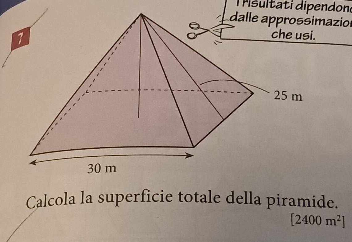 Calcola la superficie totale della piramide.
[2400m^2]