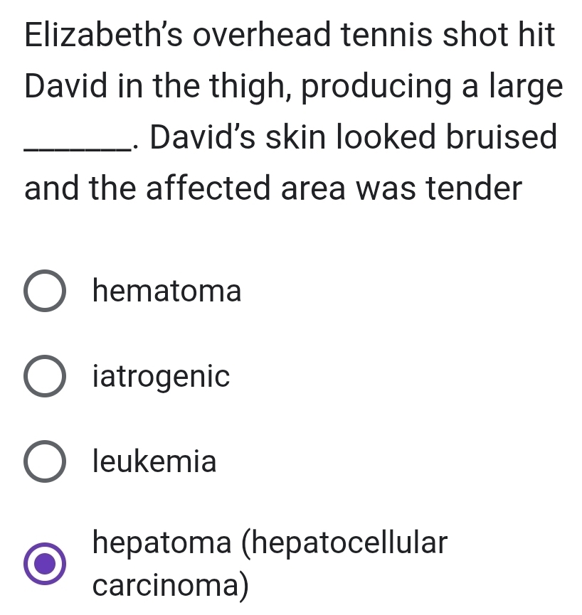 Giải quyếtElizabeth's overhead tennis shot hit David in the thigh