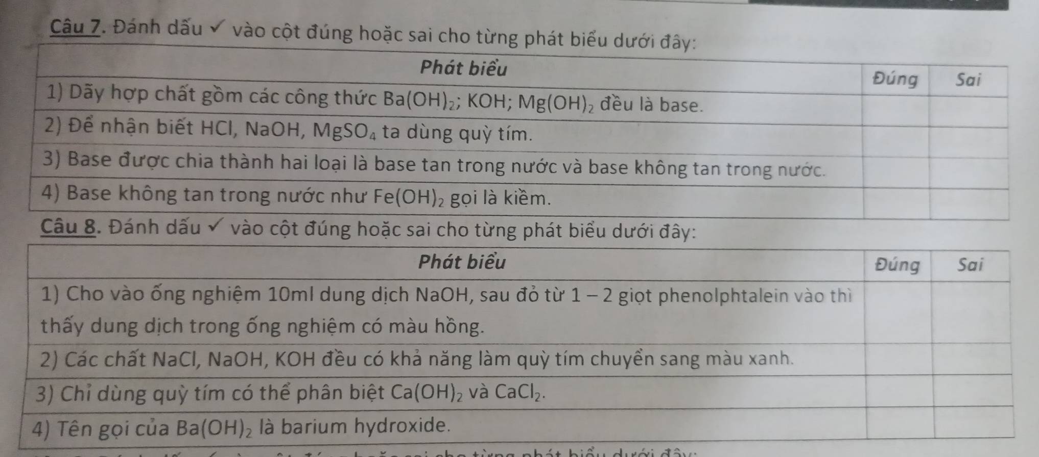 Đánh dấu √ vào