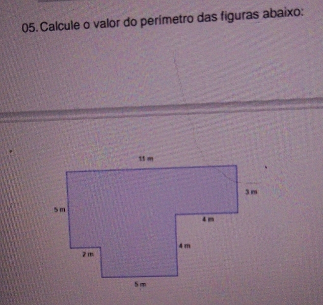 Calcule o valor do perímetro das figuras abaixo: